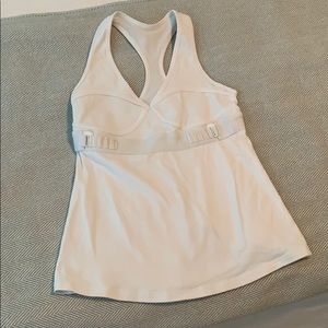 Lululemon workout top